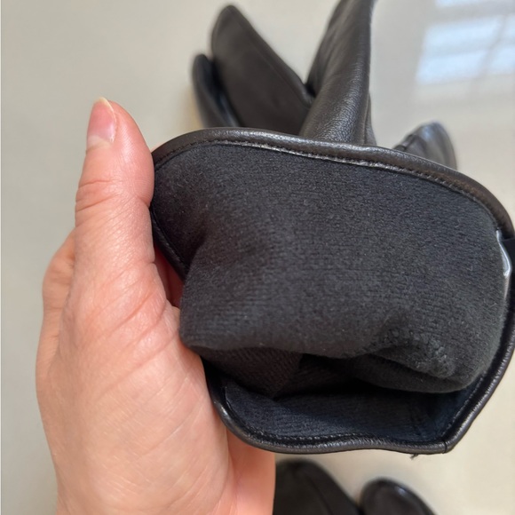 NWOT‼️ MICHAEL KORS Men’s Leather Gloves Size M - Picture 3 of 9